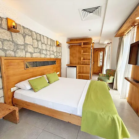 Onal Tas Otel
